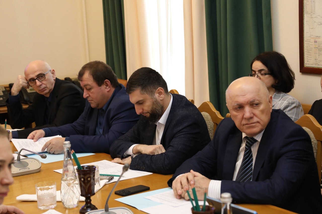 В Дагестане утвердят план мероприятий по подготовке населения и сотрудников экстренных служб к оказанию первой помощи