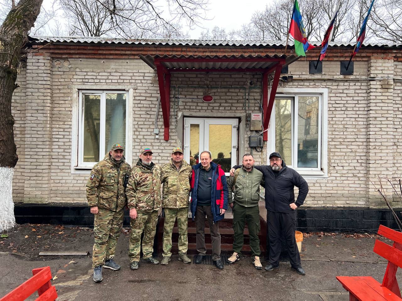 Дагестан передал гуманитарный груз бойцам добровольческого батальона «Каспий»