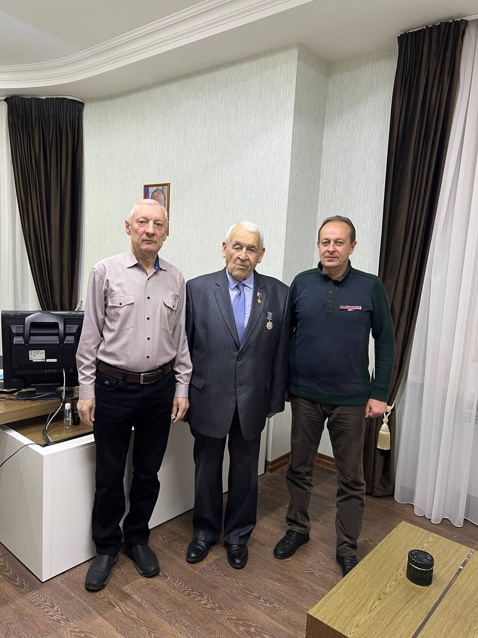 Дагестан передал гуманитарный груз бойцам добровольческого батальона «Каспий»
