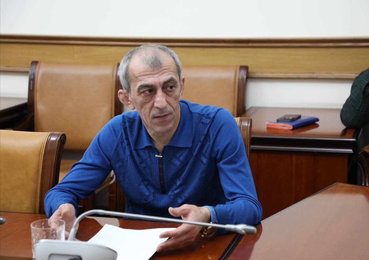 Абдулмуслим Абдулмуслимов провёл заключительную в 2024 году встречу с членами кабмина Дагестана