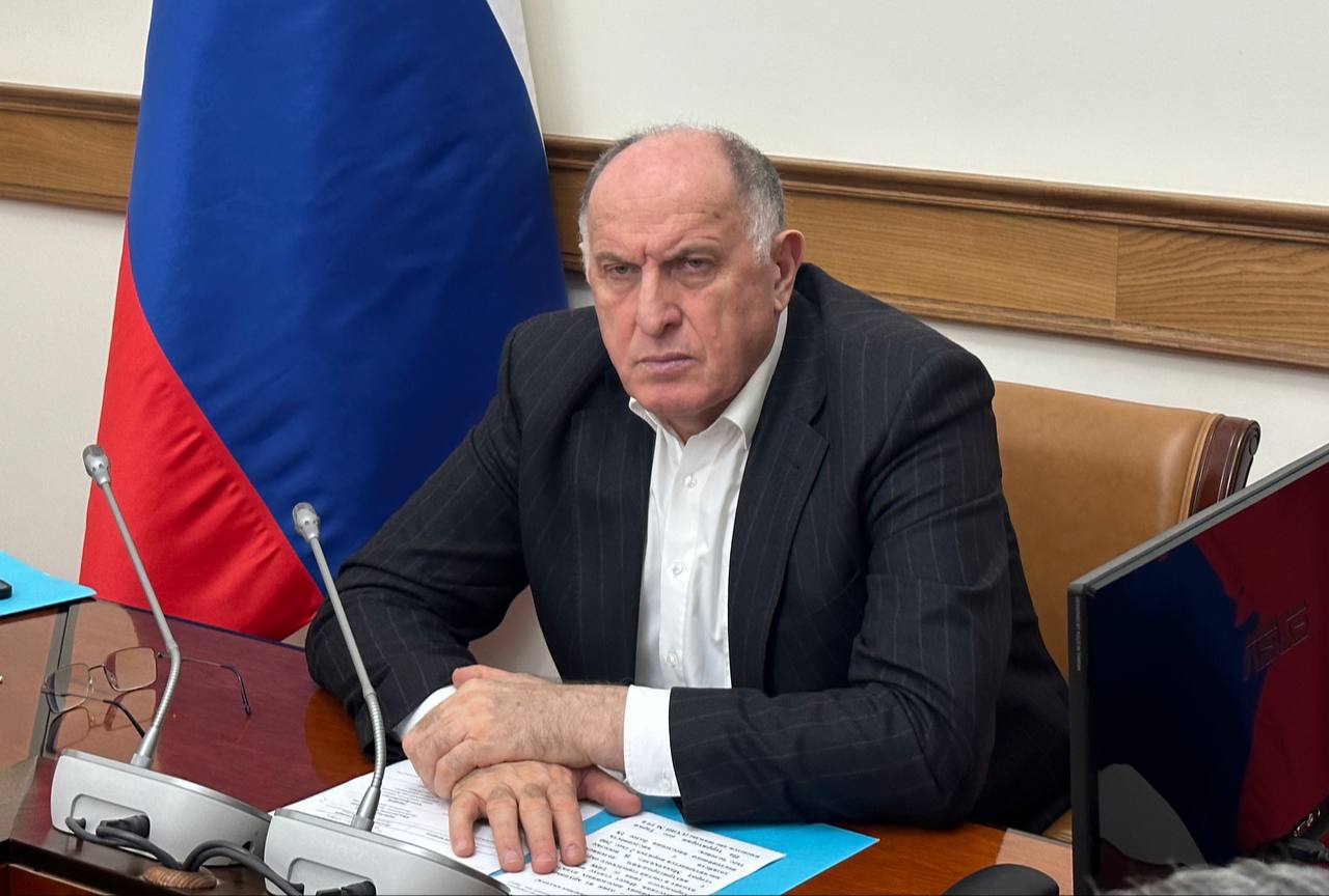 Вопросы развития поселка Тарки обсудили в Махачкале