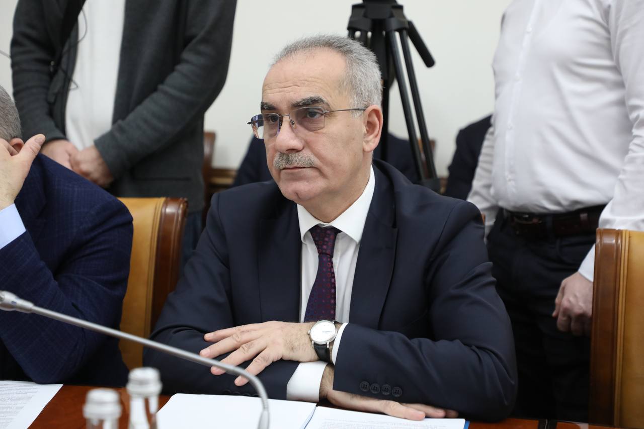 Абдулмуслим Абдулмуслимов провёл заседание Оперативного штаба
