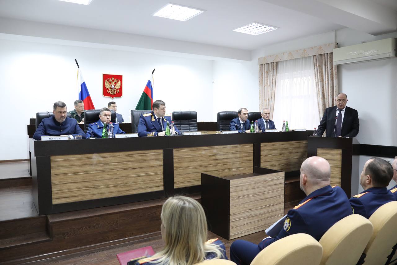 Абдулмуслим Абдулмуслимов принял участие в заседании коллегии следственного управления СК России по Республике Дагестан