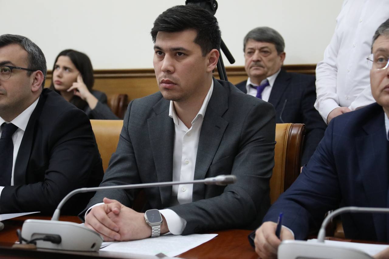 Более 840 млн рублей направят на обеспечение жильем детей-сирот в Дагестане в 2025 году