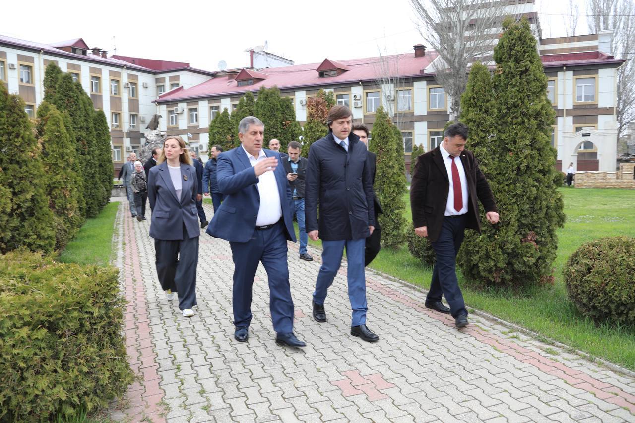 Сергей Кравцов посетил Дагестанский государственный педагогический университет имени Р. Гамзатова