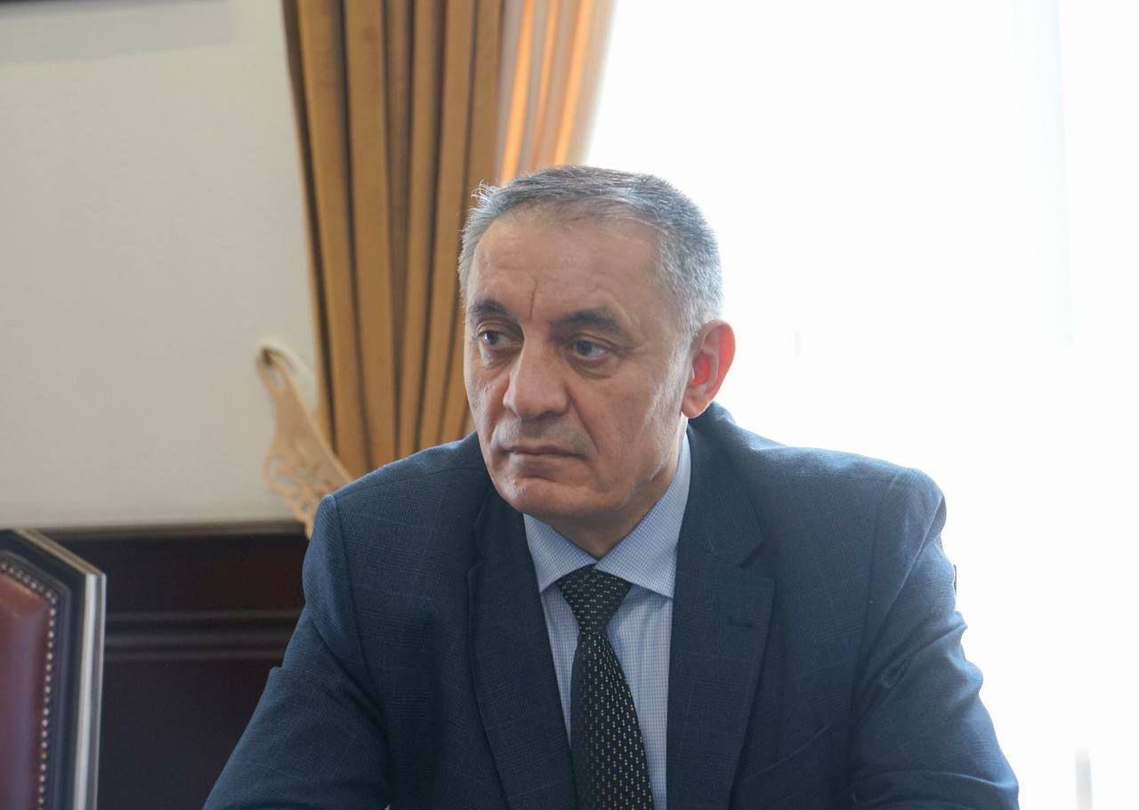 Абдурахман Махмудов провёл личный приём граждан в Хунзахском районе