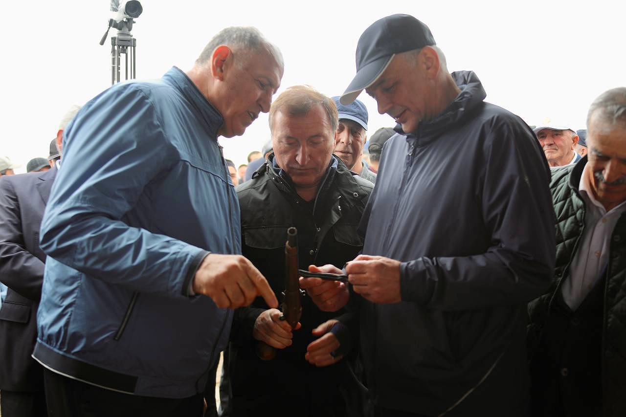 Абдулмуслим Абдулмуслимов принял участие в открытии спортивного фестиваля памяти Магомедали Магомедова в Левашинском районе