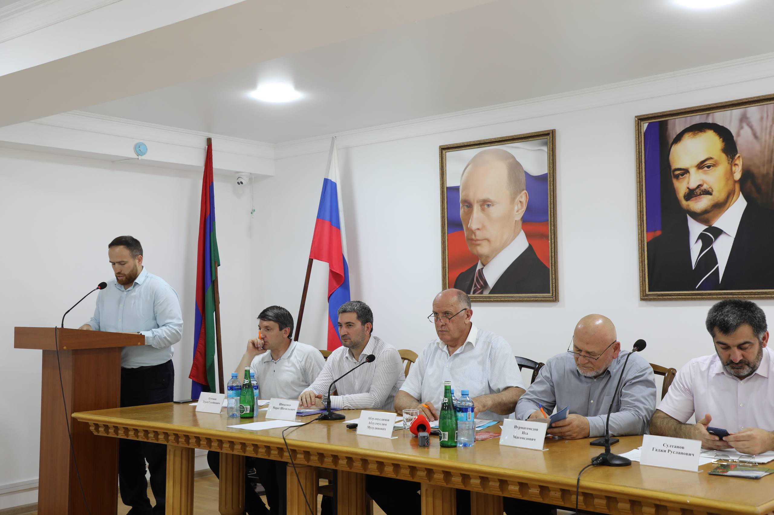 В Дагестане вырабатывают меры по развитию консервной промышленности