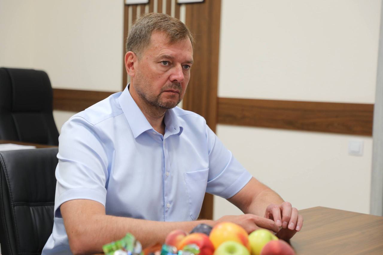 Премьер Дагестана встретился с губернатором Запорожской области