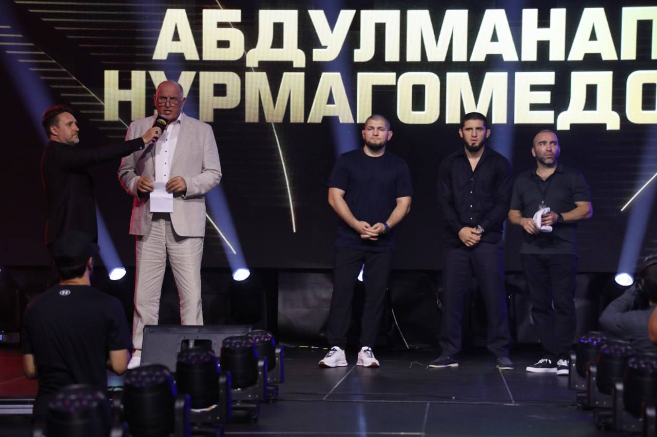 Абдулмуслим Абдулмуслимов принял участие в международном турнире MMA памяти Абдулманапа Нурмагомедова