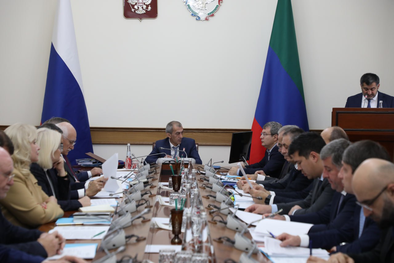 Правительство Дагестана завершает подготовку проекта республиканского бюджета на ближайшие три года