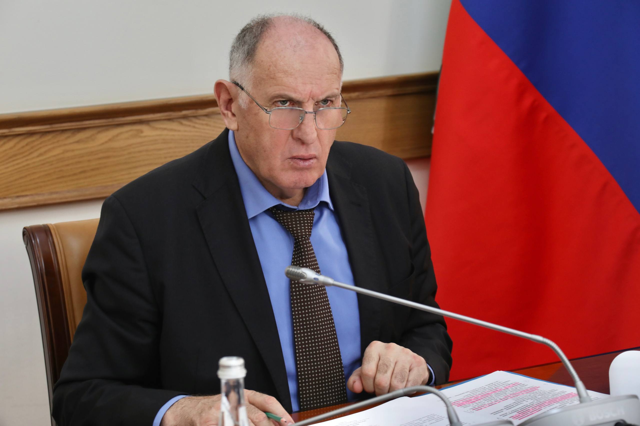 Абдулмуслим Абдулмуслимов провел заседание президиума Совета при Главе РД по стратегическому развитию и проектной деятельности