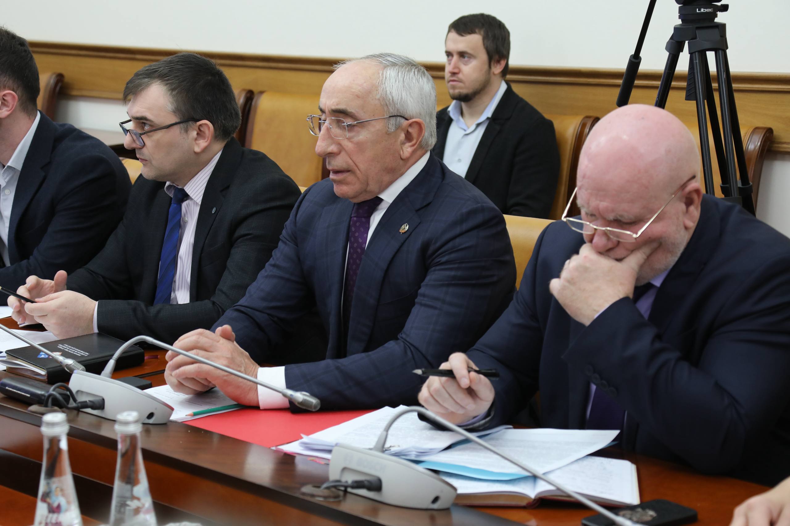 Вопросы исполнения положений Послания Главы Дагестана обсудили под руководством Абдулмуслима Абдулмуслимова