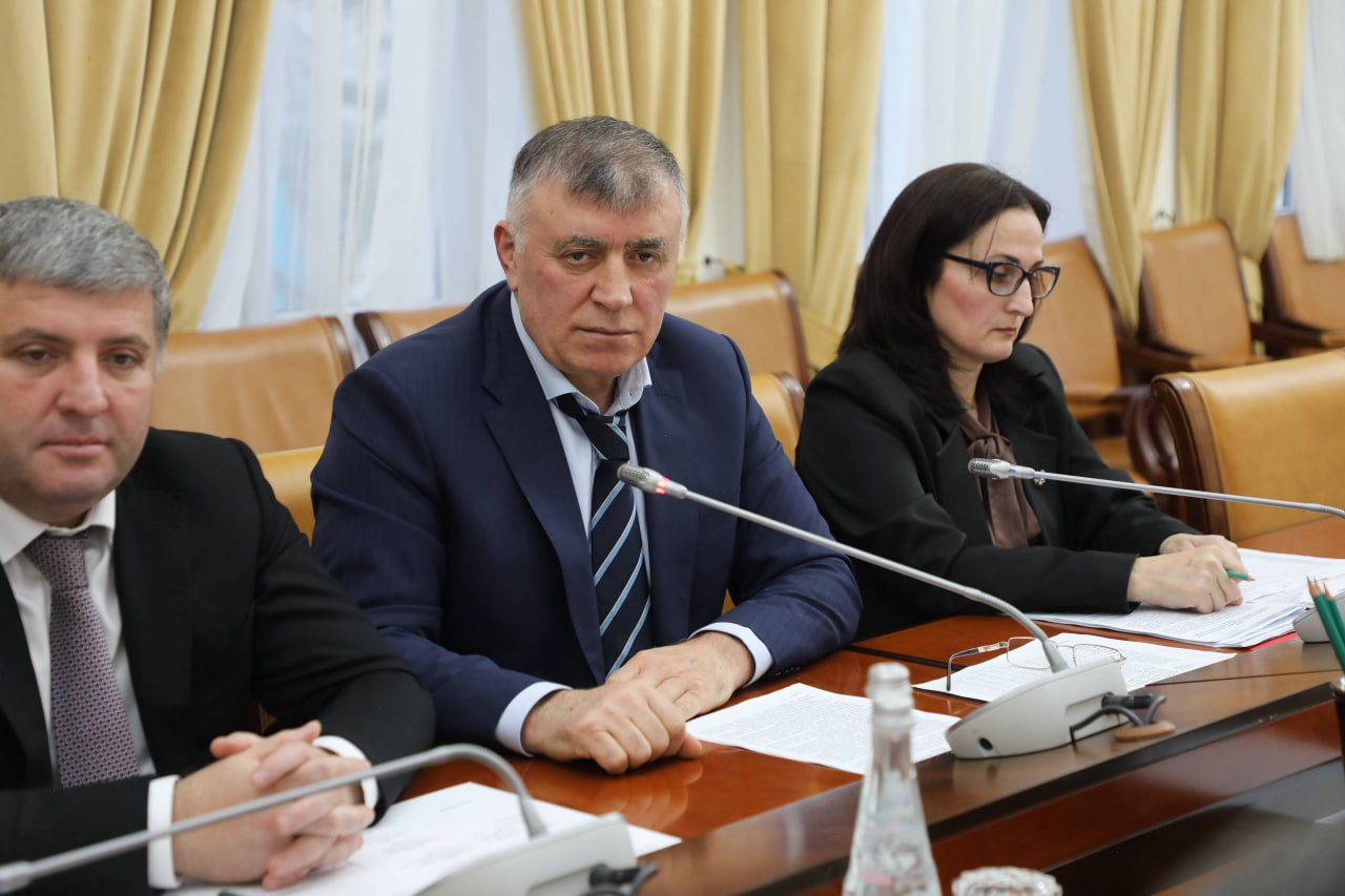 В Дагестане готовят изменения в законодательство в области обращения с бездомными с животными