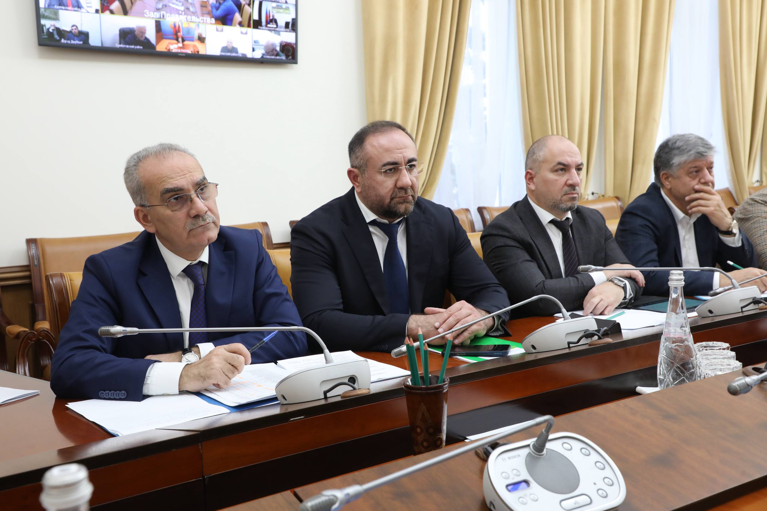 Абдулмуслим Абдулмуслимов обозначил задачи по обеспечению продовольственной безопасности