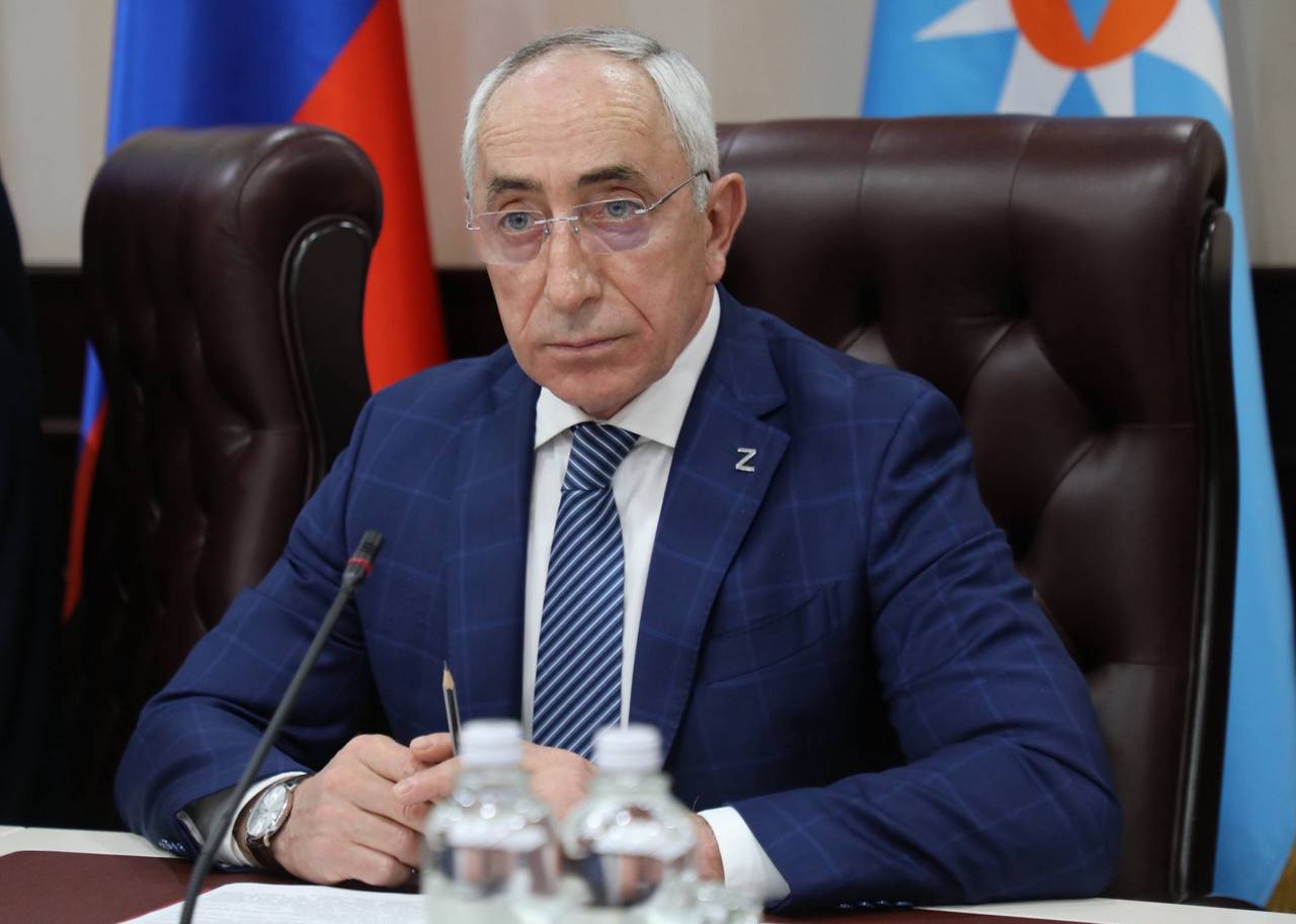 Органы власти Дагестана перейдут на повышенный режим готовности в период новогодних выходных