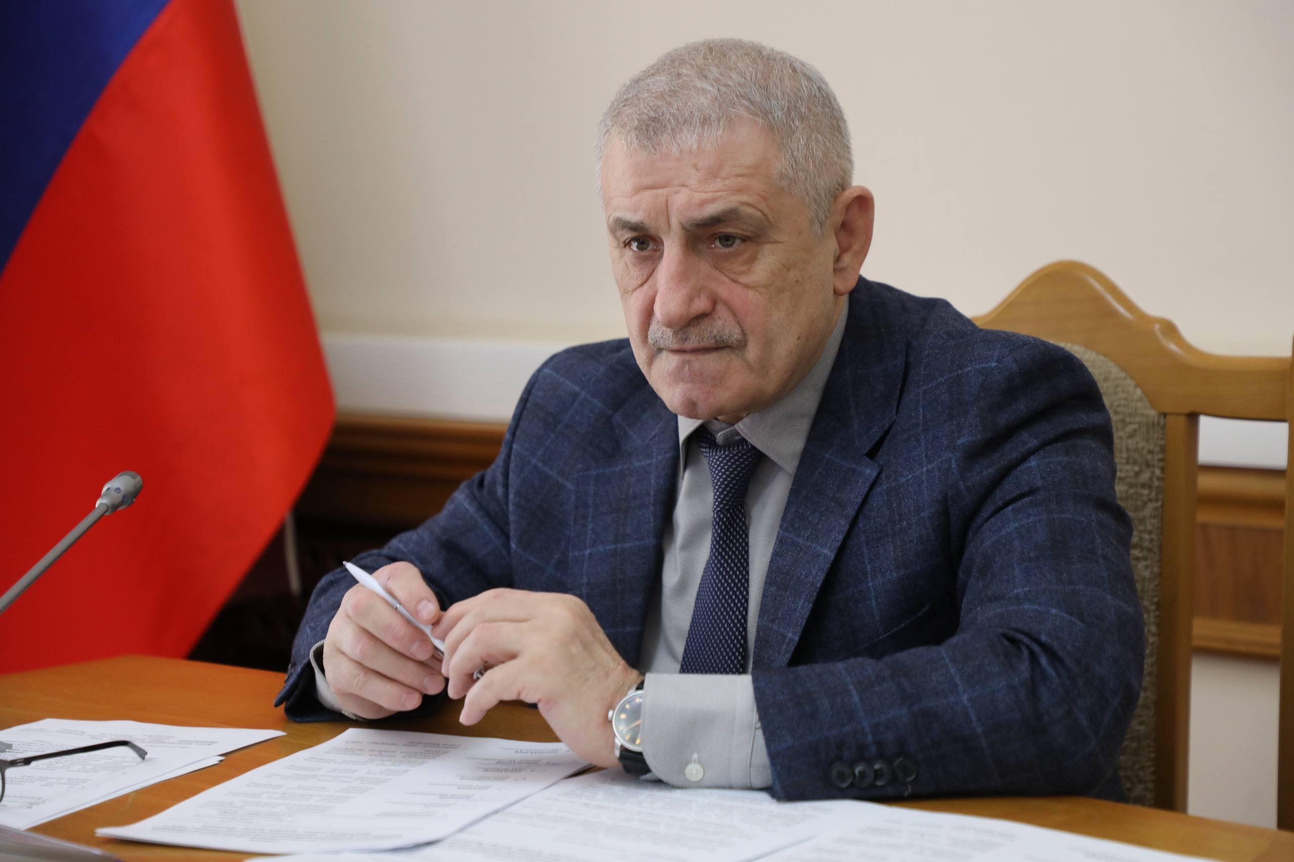 В Дагестане продолжается строительство автодороги к Махачкалинскому морскому торговому порту
