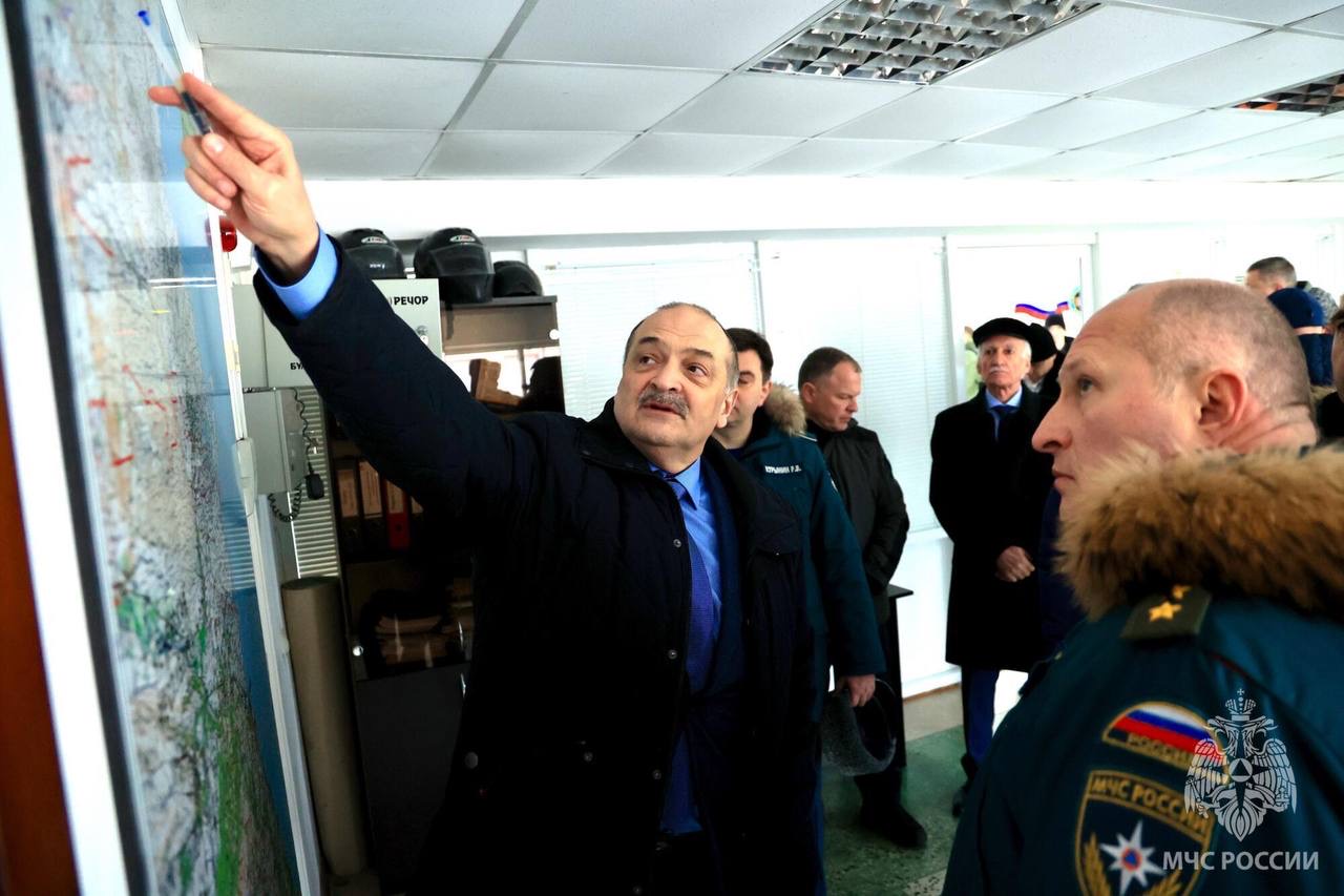 Глава МЧС России Александр Куренков с рабочим визитом посетил Дагестан