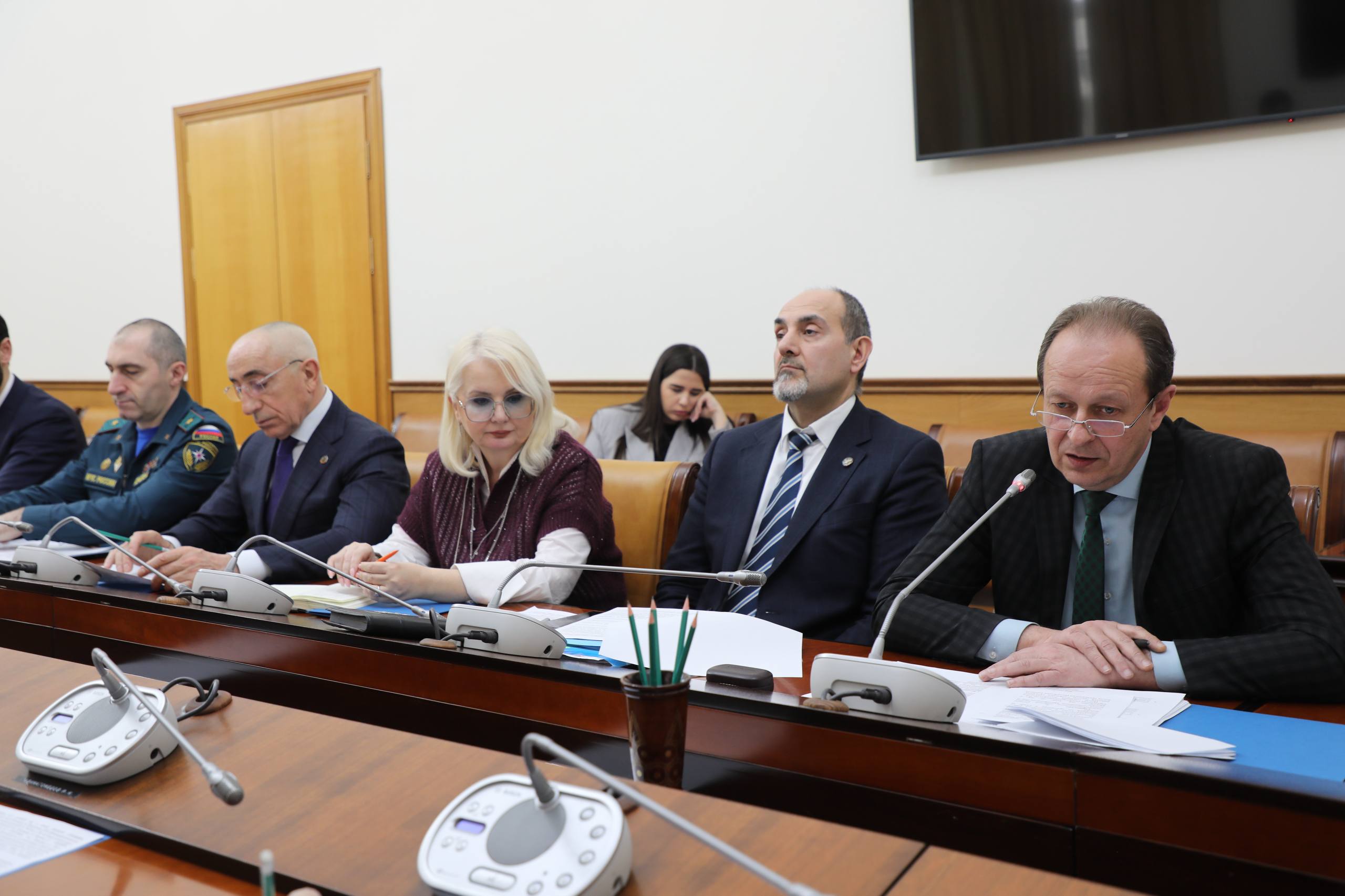 В Дагестане проведут проверки центров по уходу и присмотру за детьми