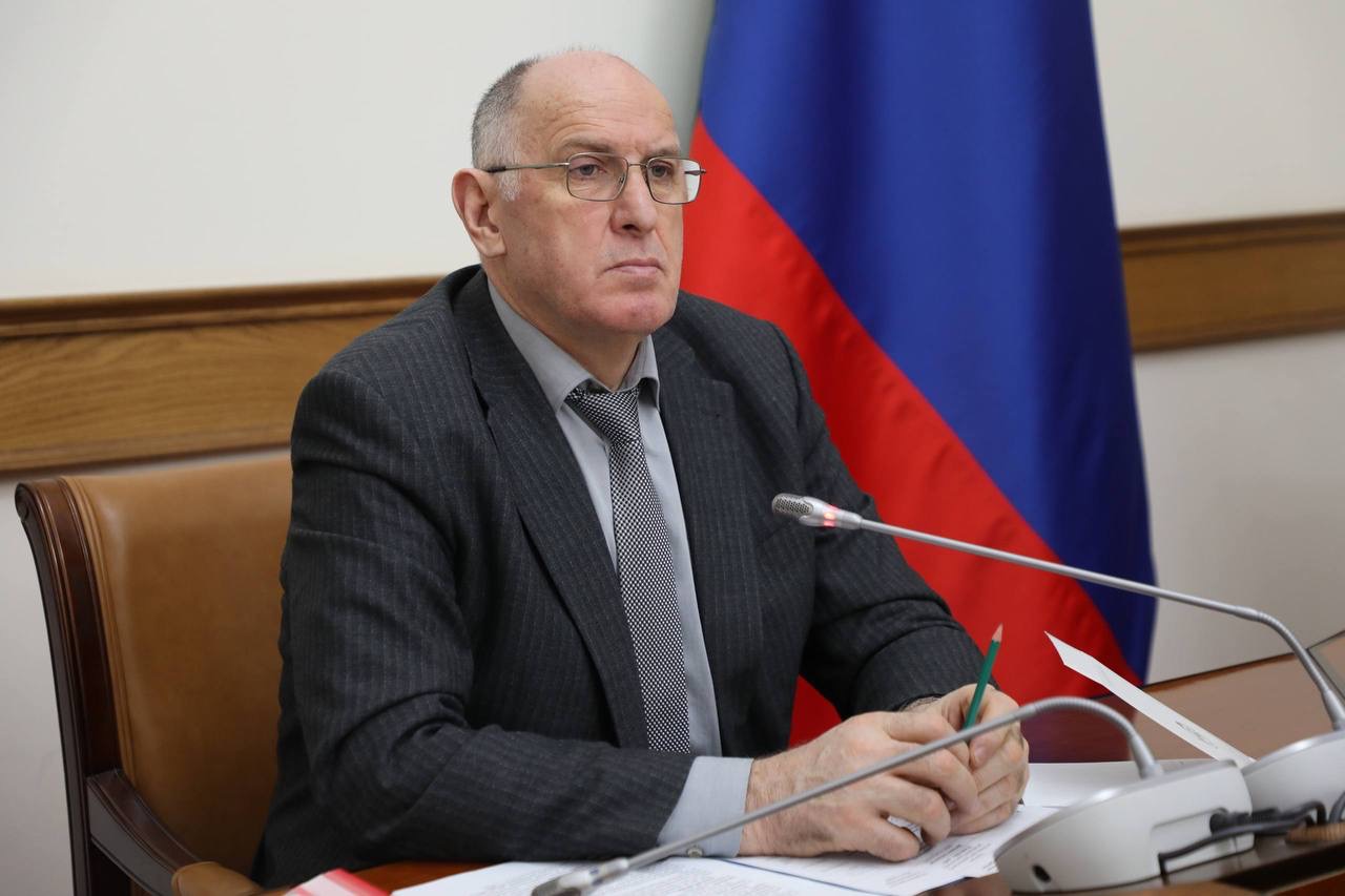Абдулмуслим Абдулмуслимов провёл совещание по ценовой ситуации на потребительском рынке Дагестана