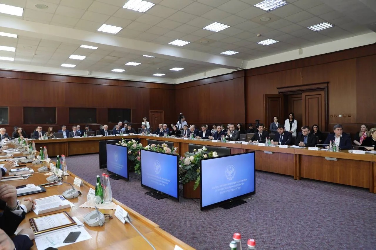 В Дагестане актуализировали Стратегию развития региона до 2030 года