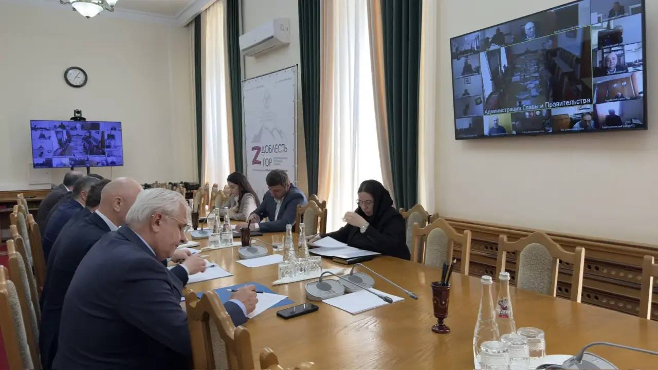 В Дагестане обсудили меры по снижению задолженности по оплате за негативное воздействие на окружающую среду