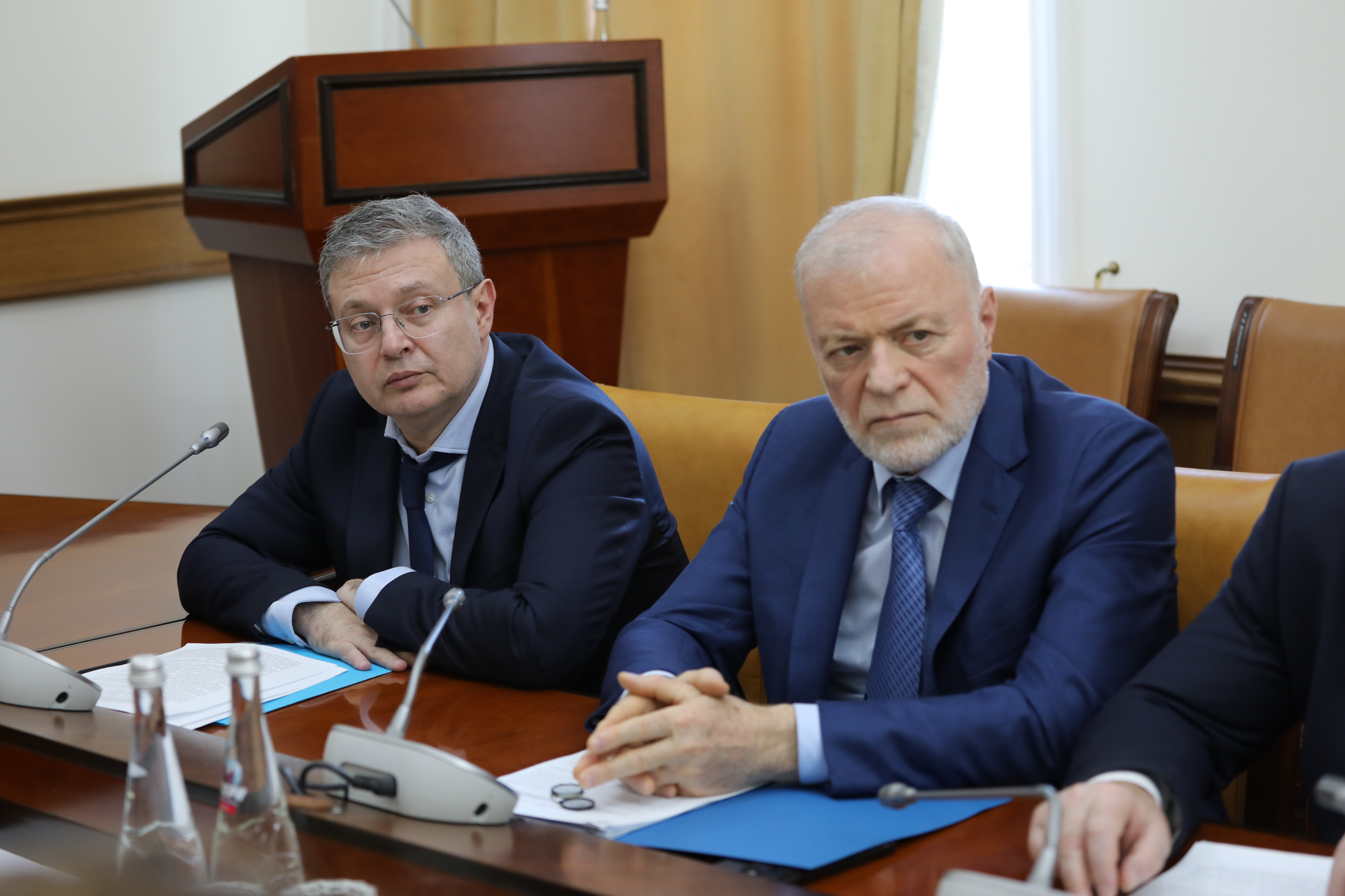 Правительство Дагестана готовит дополнительные меры поддержки пострадавших от паводка граждан