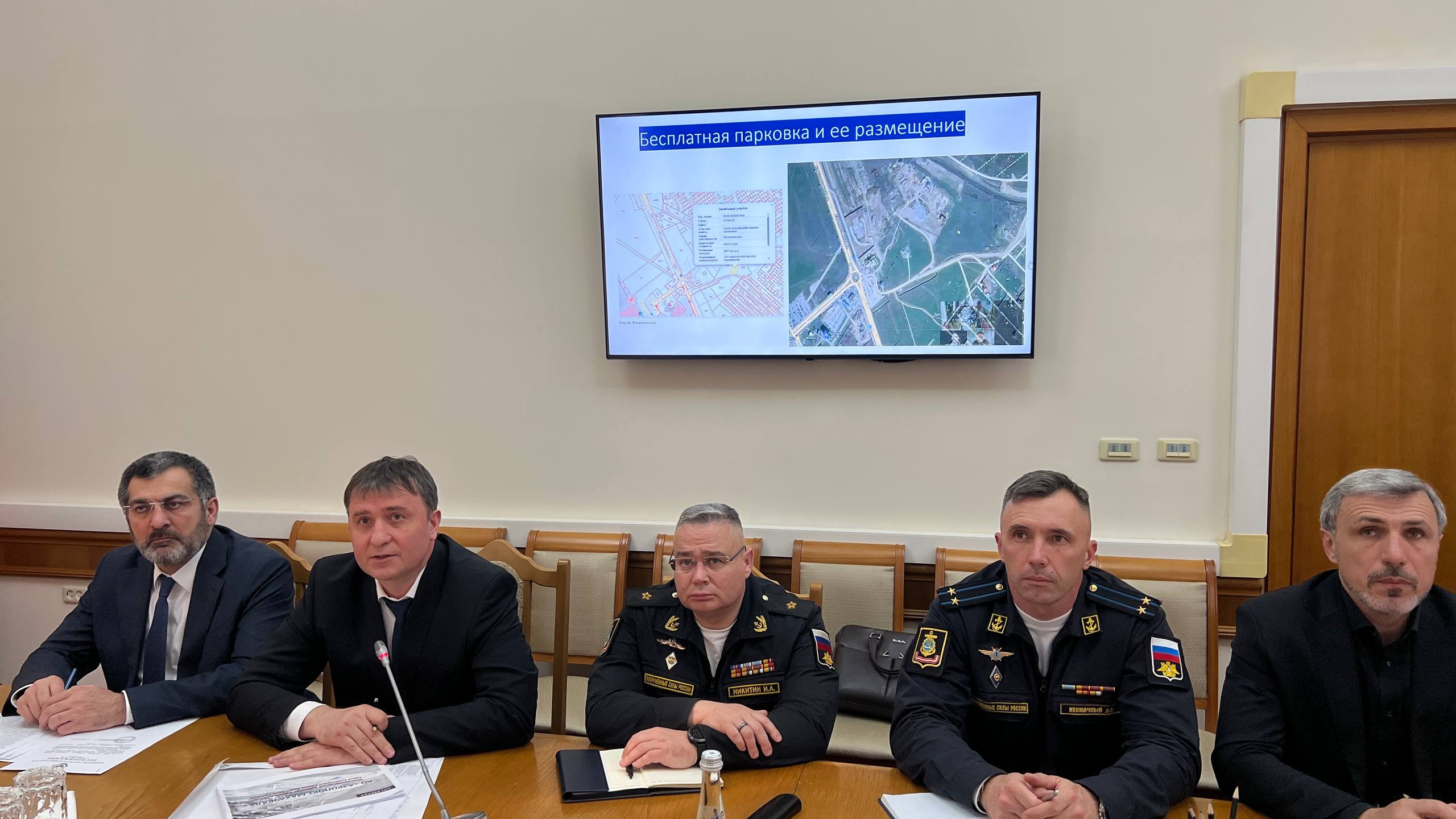 Новую взлетно-посадочную полосу в аэропорту Махачкалы запустят в первом полугодии 2026 года