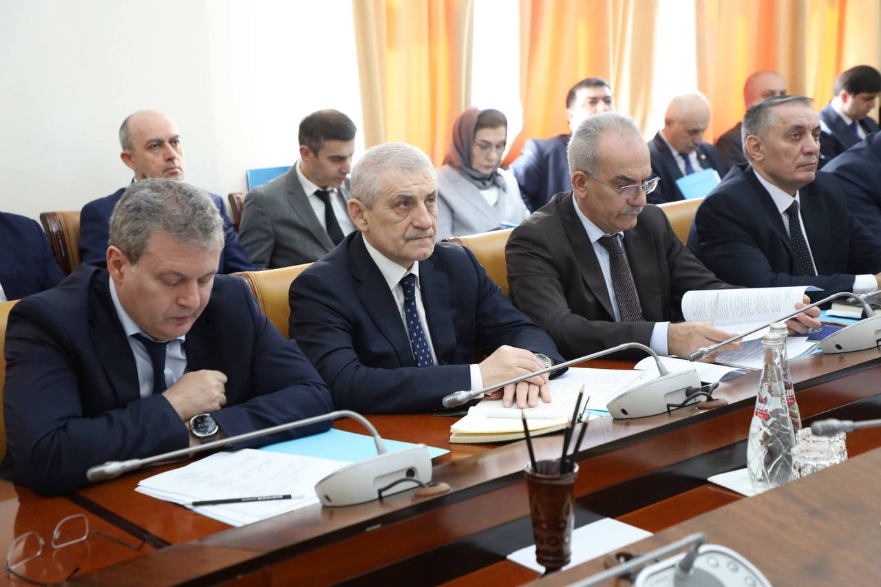 Бюджет Дагестана за 2025 год исполнен с профицитом в 352,5 млн рублей