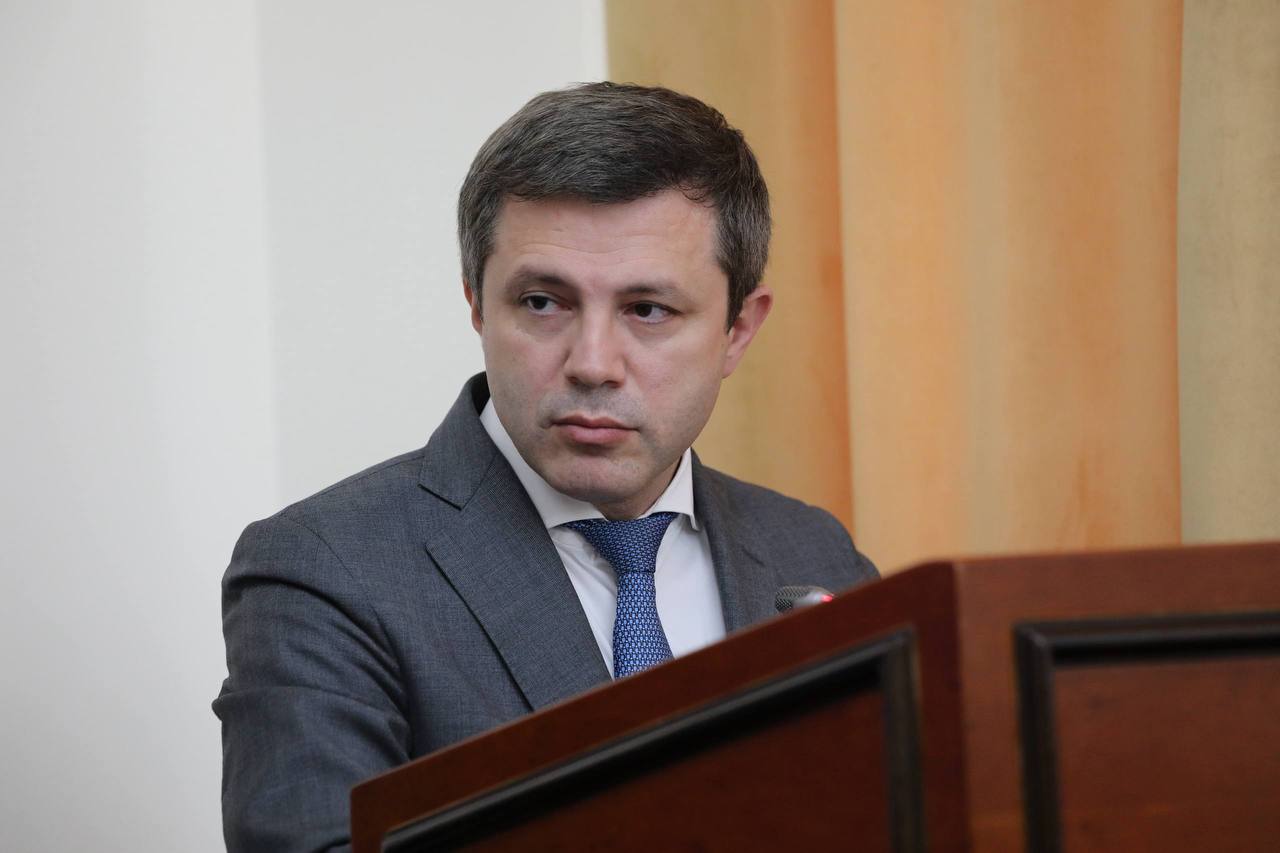 Абдулмуслим Абдулмуслимов поручил провести актуальный анализ ситуации в экономике Дагестана