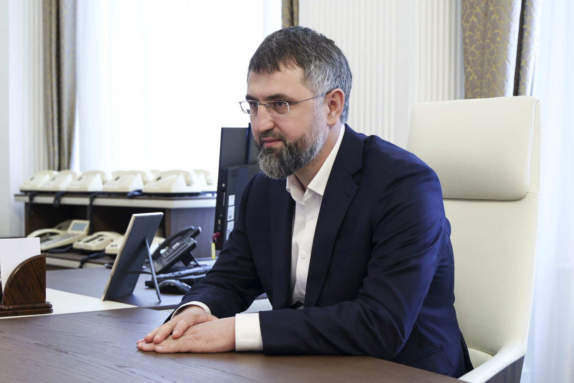 Магомед Рамазанов обсудил с главой Минприроды РФ Александром Козловым вопросы стабилизации экологической ситуации в Дагестане