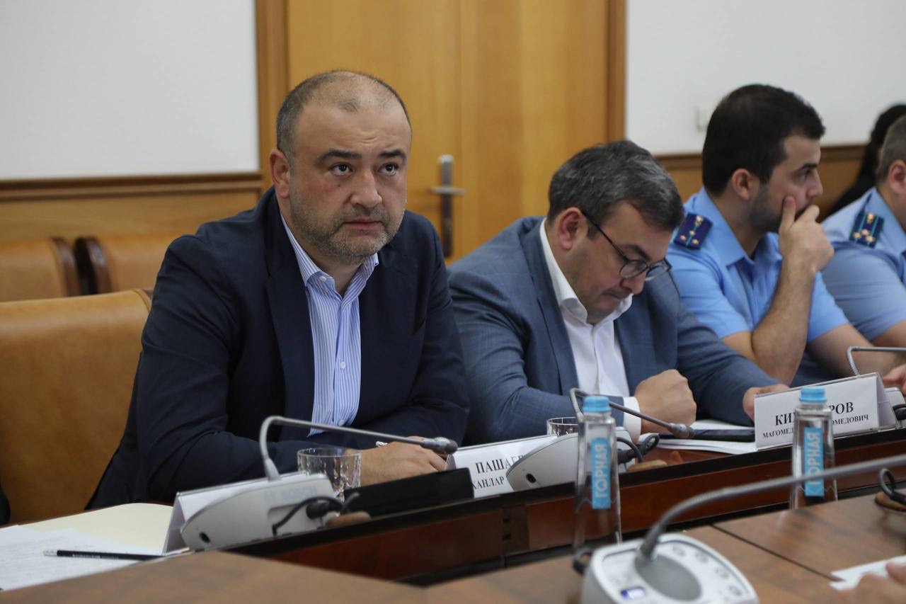 Магомед Рамазанов и Владимир Надыкто обсудили ход реализации нацпроектов в Дагестане
