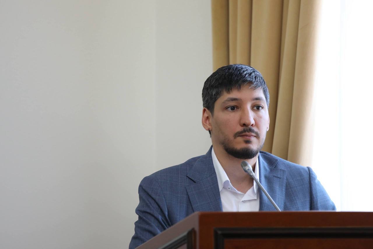 Магомед Рамазанов и Владимир Надыкто обсудили ход реализации нацпроектов в Дагестане