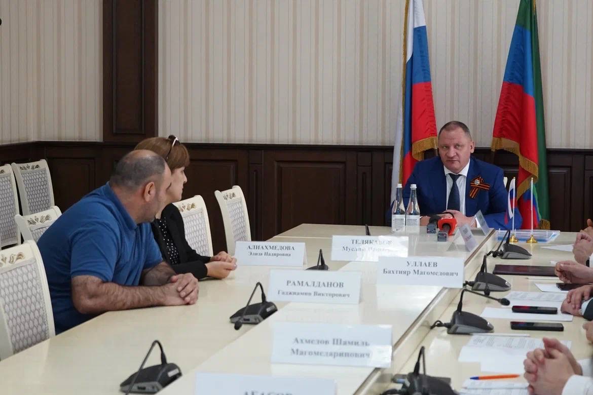 Андрей Шабалин провел выездной прием граждан в трех муниципалитетах Дагестана