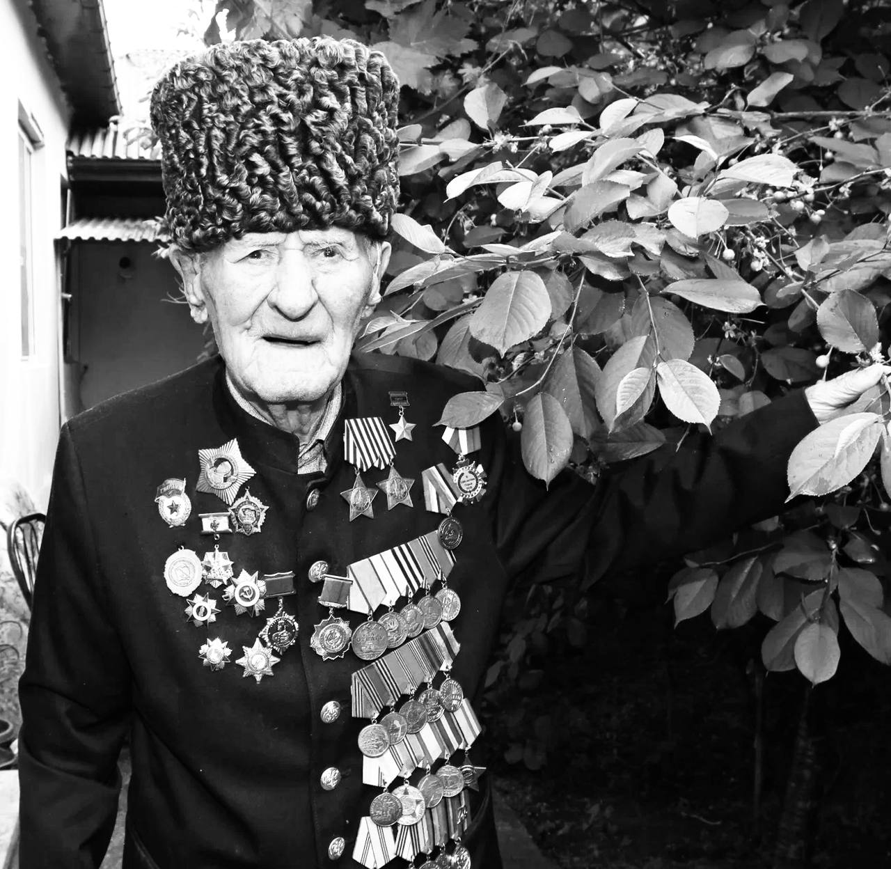 Абдулмуслим Абдулмуслимов выразил соболезнования семье Ибрагим-Паши Садыкова