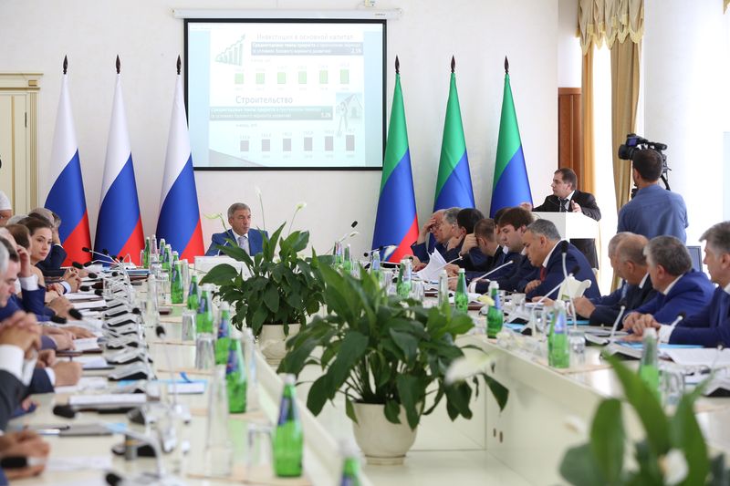 Абдусамад Гамидов: «Дагестан должен быть на опережающих позициях не только по темпам роста, но и по производимой продукции»
