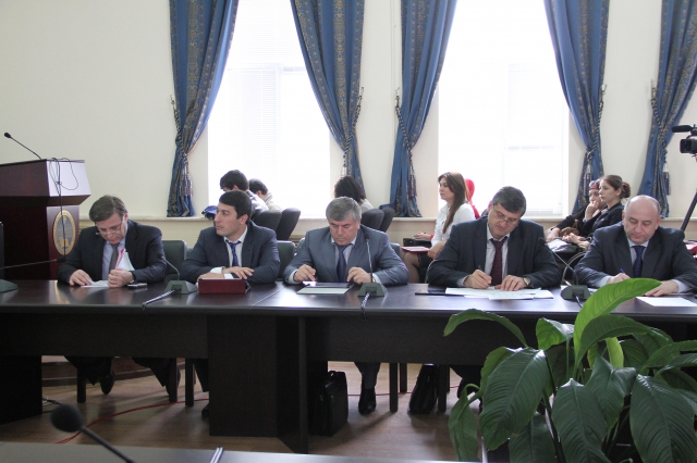 В Махачкале прошла видеоконференция Правительства РД 