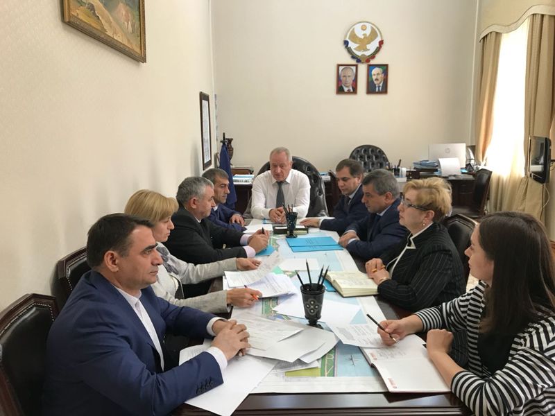 Обсуждены вопросы неналоговых поступлений в бюджет региона