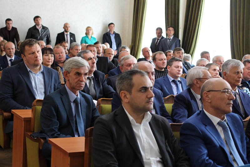 В День 55-летия крупнейшего кизлярского оборонного предприятия Дагестана лучшим заводчанам вручили награды и Почетные грамоты города