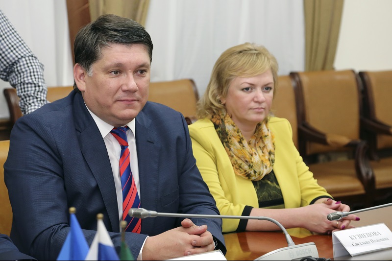 В Правительстве Дагестана состоялась встреча с официальной делегацией ЗАТО «Александровск» Мурманской области