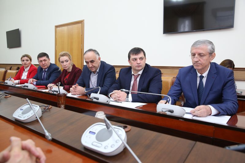 Cостояние инвестиционного климата в республике обсудили в Правительстве Дагестана