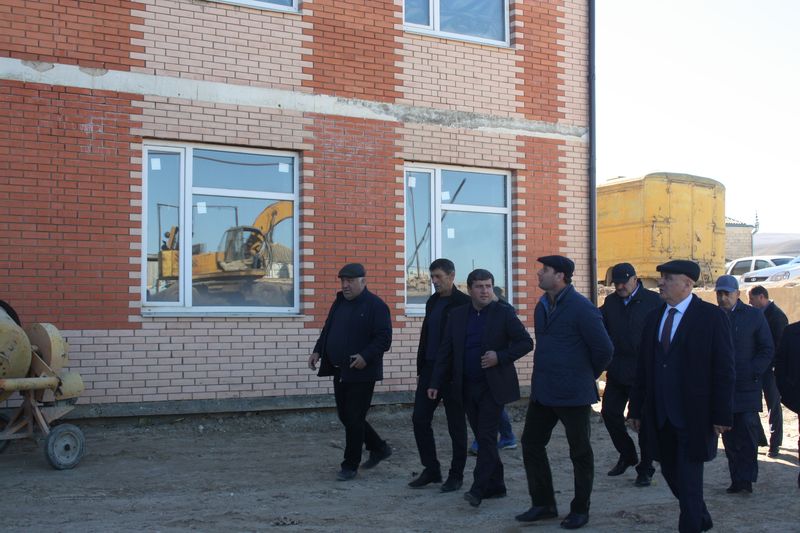 Билал Омаров посетил строительную площадку школы в с. Наскент Левашинского района