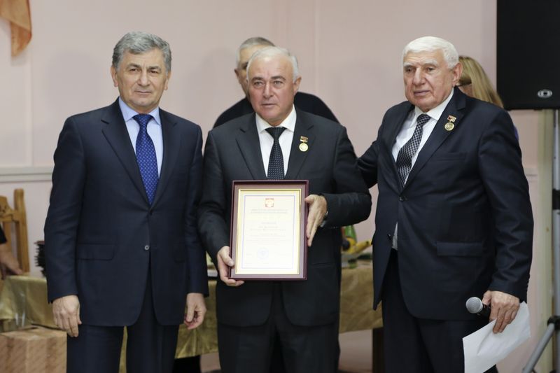 Завод имени Гаджиева отметил 85-летний юбилей