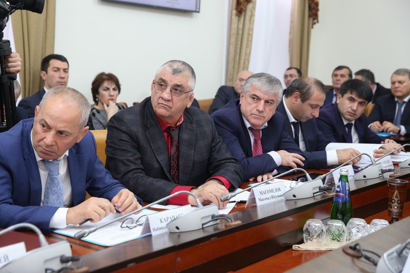 Под руководством Владимира Васильева прошло заседание Правительства Республики Дагестан
