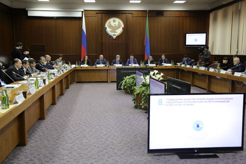 Шамиль Исаев принял участие в публичном обсуждении результатов правоприменительной практики таможенных органов