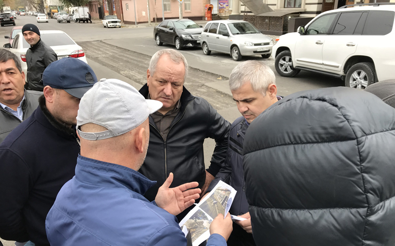 Рамазан Алиев положительно оценил проведенную работу по ремонту махачкалинских дорог