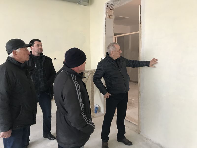 Рамазан Алиев проинспектировал ход строительства дополнительного корпуса школы № 10 в городе Махачкале