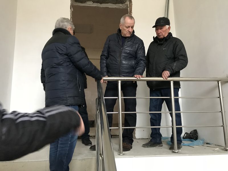 Рамазан Алиев проинспектировал ход строительства дополнительного корпуса школы № 10 в городе Махачкале