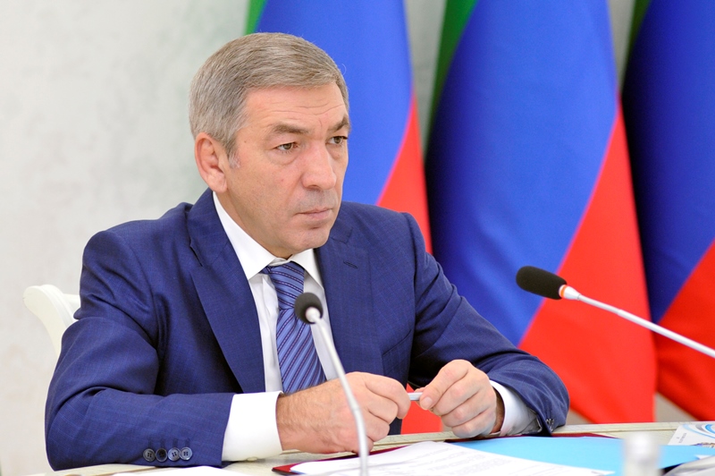 Абдусамад Гамидов провел заседание Рыбохозяйственного совета Республики Дагестан