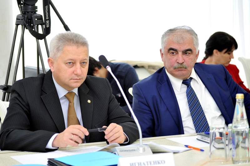 Абдусамад Гамидов провел заседание Рыбохозяйственного совета Республики Дагестан